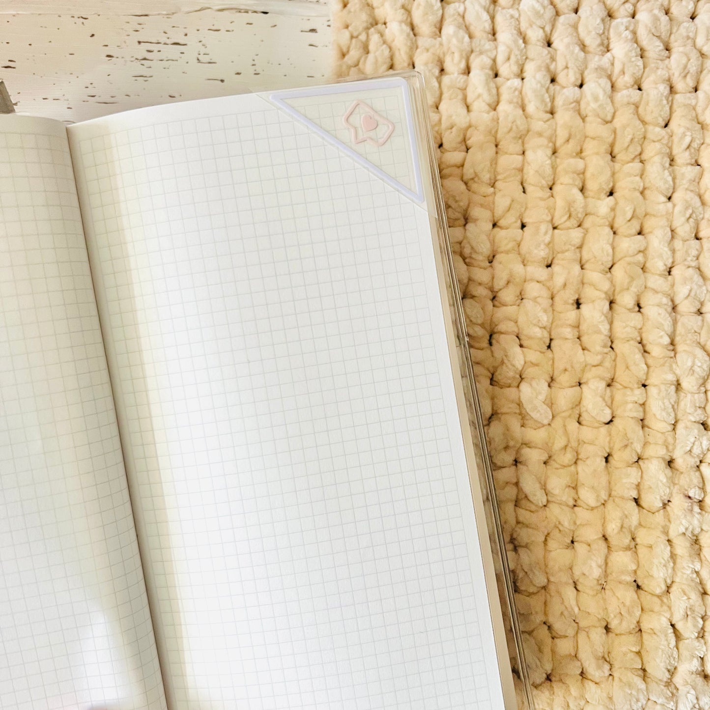 Corner Love icon - floating page marker